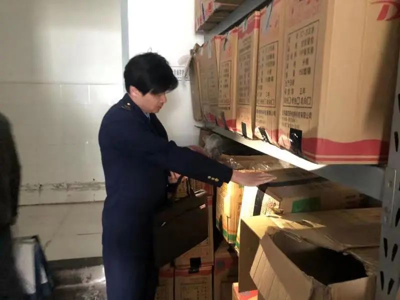 必一运动科技：江苏太仓抽检：这些食品包装合格吗？你平时就在用！