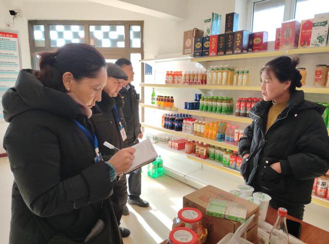巩留县阿克吐别克市监所开展宴会接待单位食品安全专项监督检查