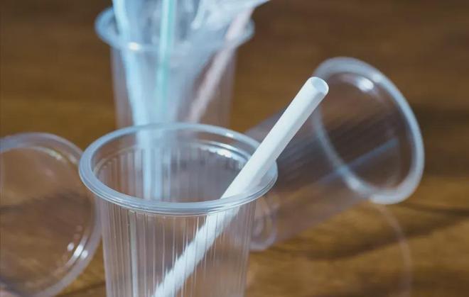 给小白鼠天天喝这种水后：心脏坏了、炎症高了！不少人还天天喝(图1)