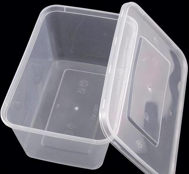 几分钱一个的透明塑料盒用来装蔬菜、水果真的健康安全吗？(图2)